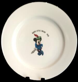 Disney Brave Little Tailor 1928 Mickey's Great Moments Dessert 8" Plate Replace